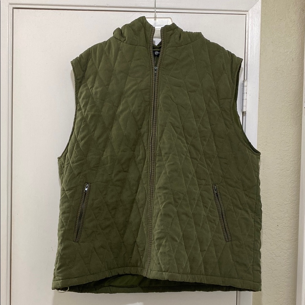 Quilted Green Vest with Hood